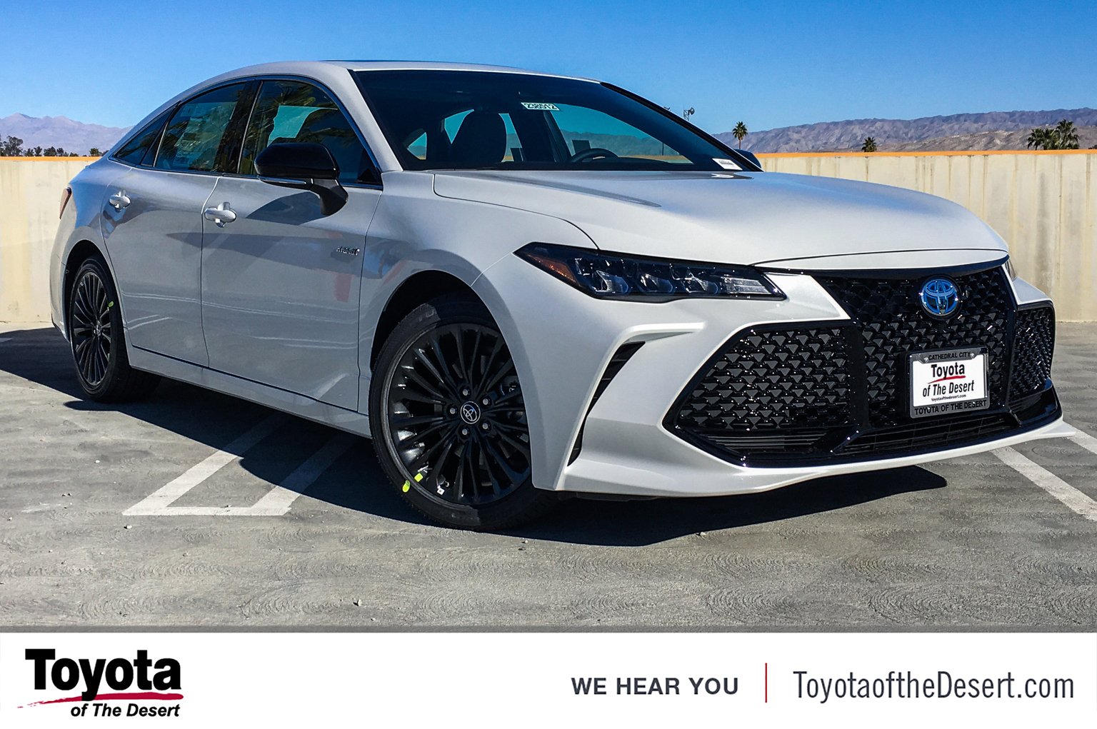 New 2019 Toyota Avalon Hybrid Xse 4dr Car In Cathedral City 238512 Toyota Of The Desert 8295