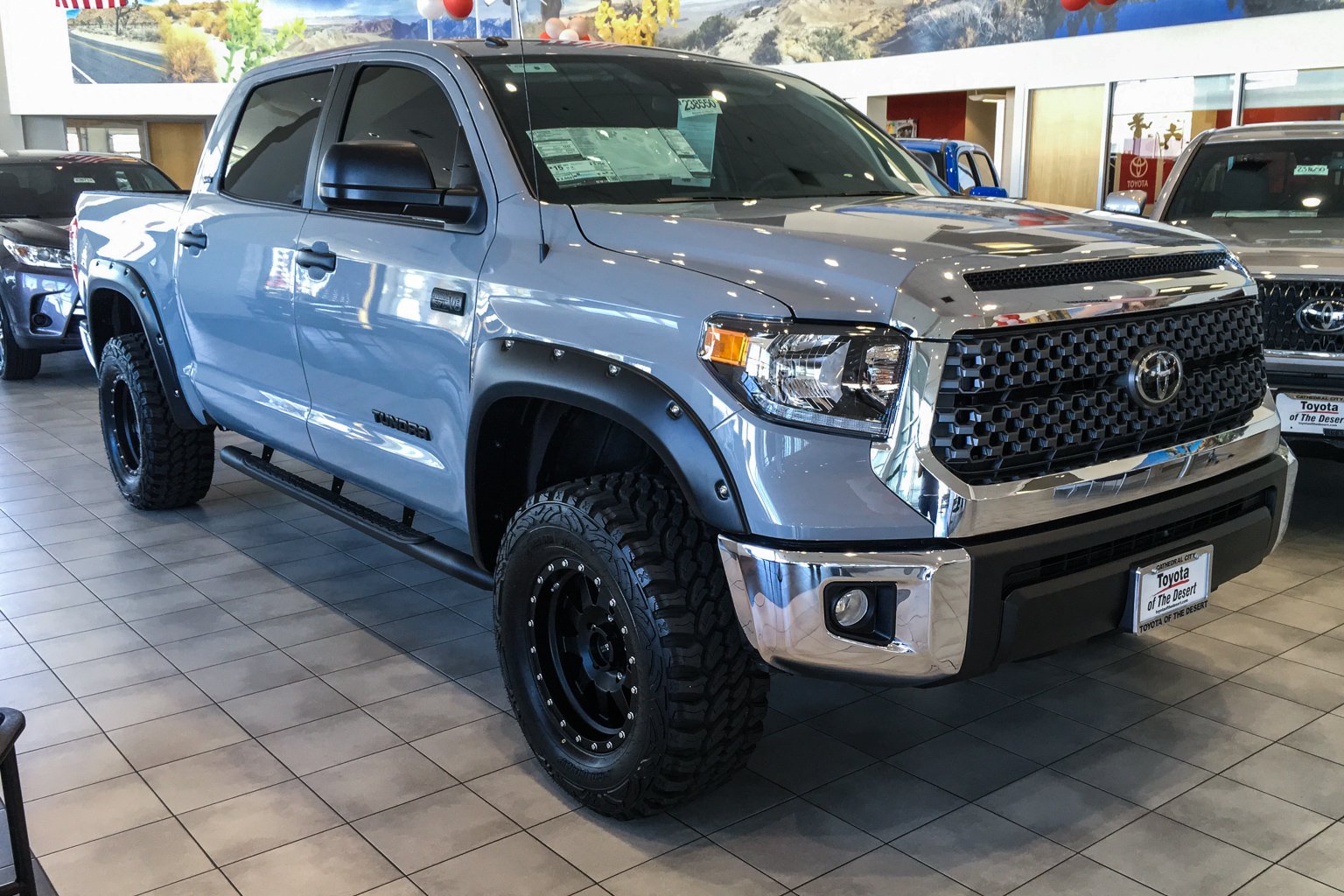 New 2019 Toyota Tundra 2WD SR5 Crew Cab Pickup in Cathedral City