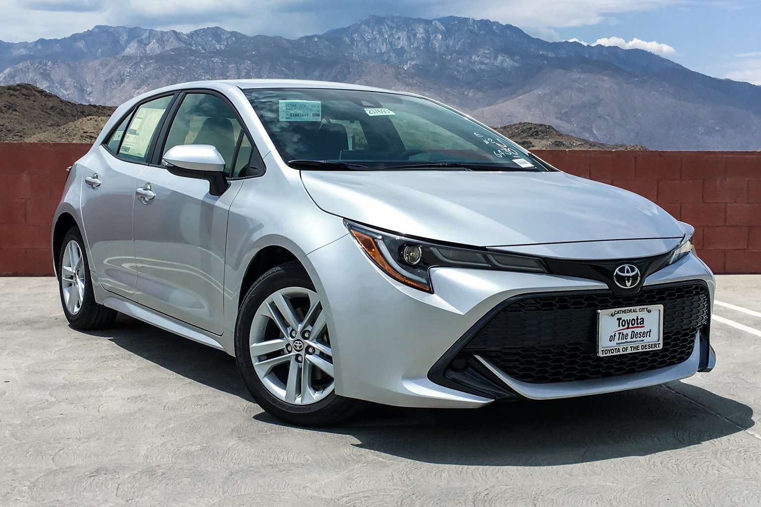 New 2019 Toyota Corolla Hatchback SE Hatchback in Cathedral City ...