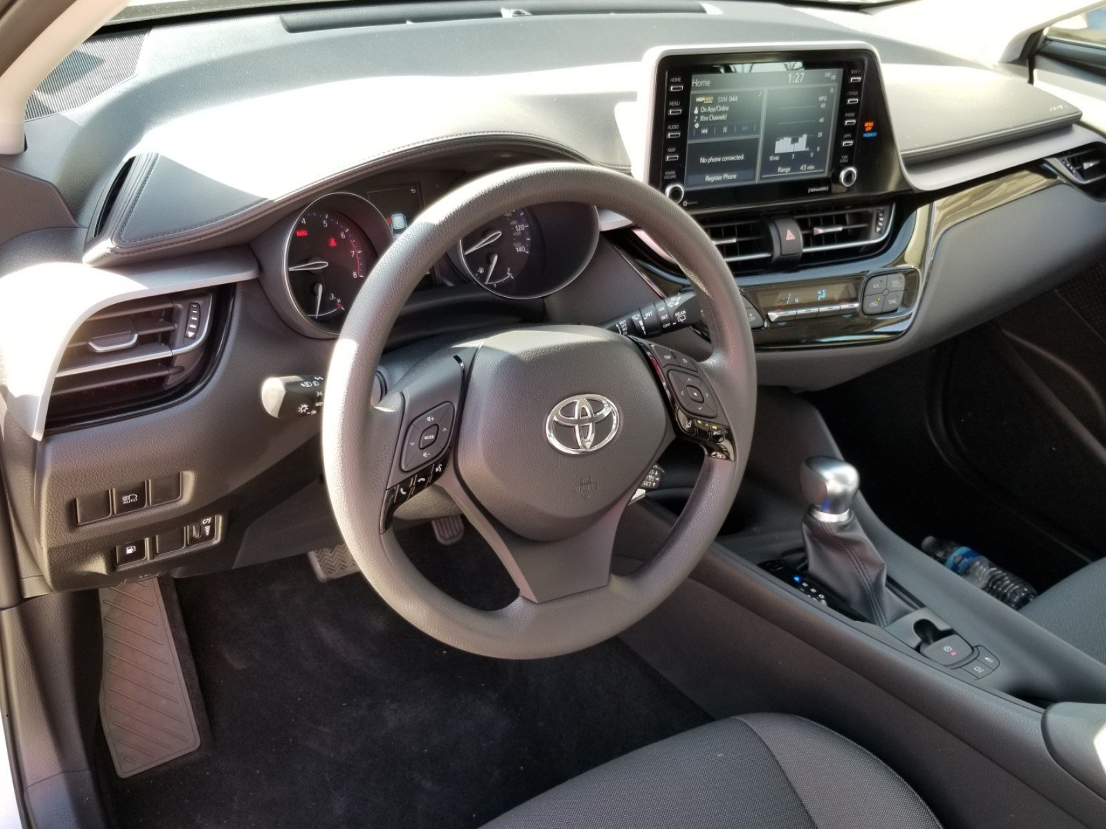 New 2020 Toyota C Hr Le Sport Utility In Cathedral City 240384